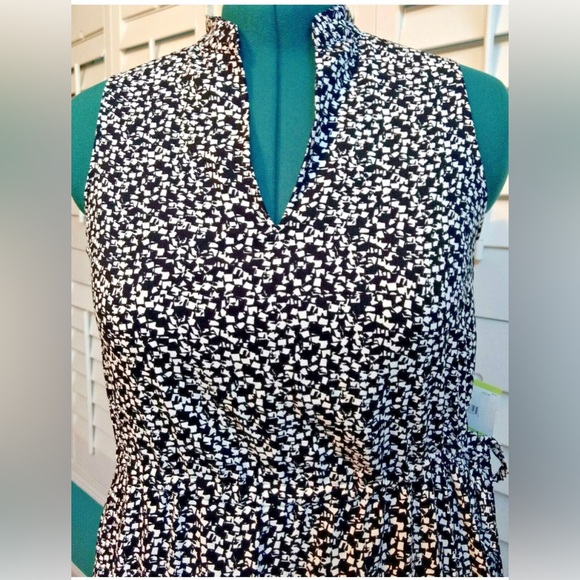 Anne Klein dress size 6 - Picture 8 of 11